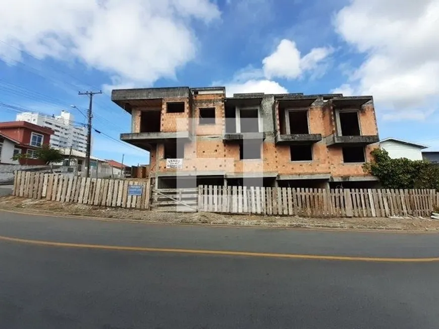 Foto 1 de Lote/Terreno à venda, 360m² em Areias, São José