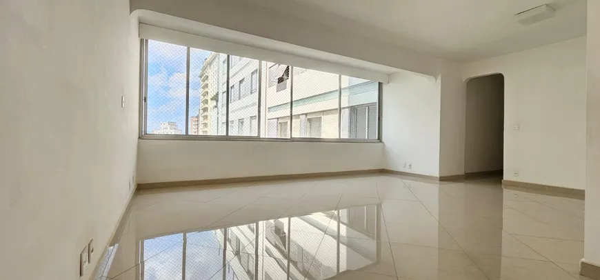 Foto 1 de Apartamento com 3 Quartos para venda ou aluguel, 180m² em Higienópolis, São Paulo