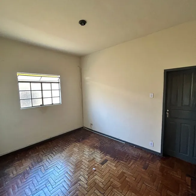 Foto 1 de Casa com 2 Quartos para alugar, 70m² em Bom Jesus, Belo Horizonte