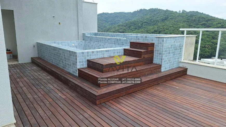 Foto 1 de Apartamento com 4 Quartos à venda, 713m² em Vorstadt, Blumenau