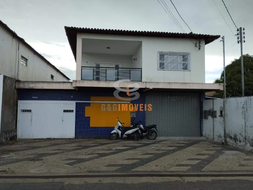 Foto 1 de Casa com 5 Quartos para alugar, 160m² em Vermelha, Teresina