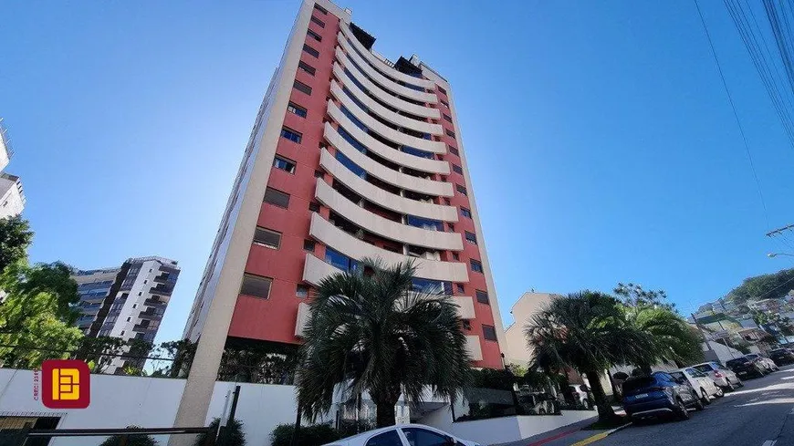 Foto 1 de Apartamento com 2 Quartos à venda, 71m² em Centro, Florianópolis