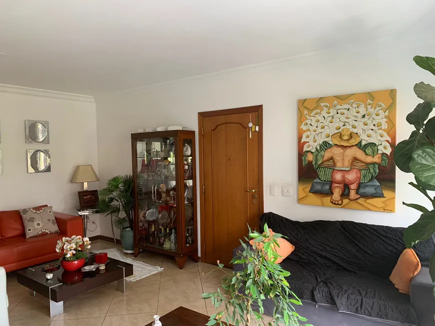 Foto 1 de Apartamento com 4 Quartos à venda, 156m² em Chácara Klabin, São Paulo
