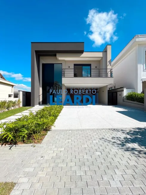 Foto 1 de Casa de Condomínio com 5 Quartos à venda, 435m² em Tamboré, Santana de Parnaíba