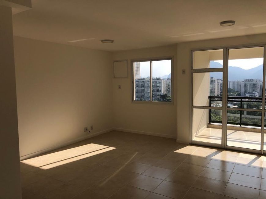 Apartamento na Avenida VicePresidente José Alencar, 1400, Barra da