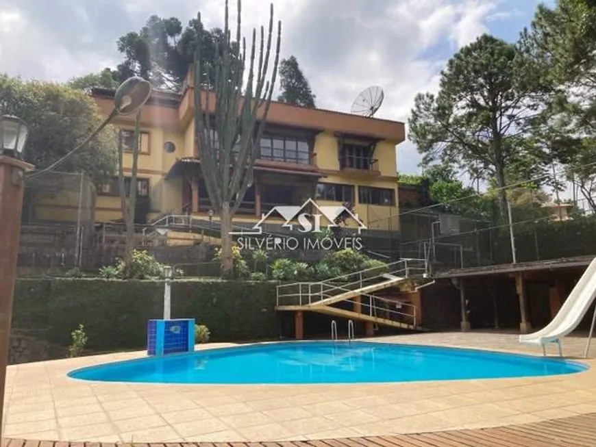 Foto 1 de Casa de Condomínio com 10 Quartos à venda, 1000m² em Araras, Petrópolis