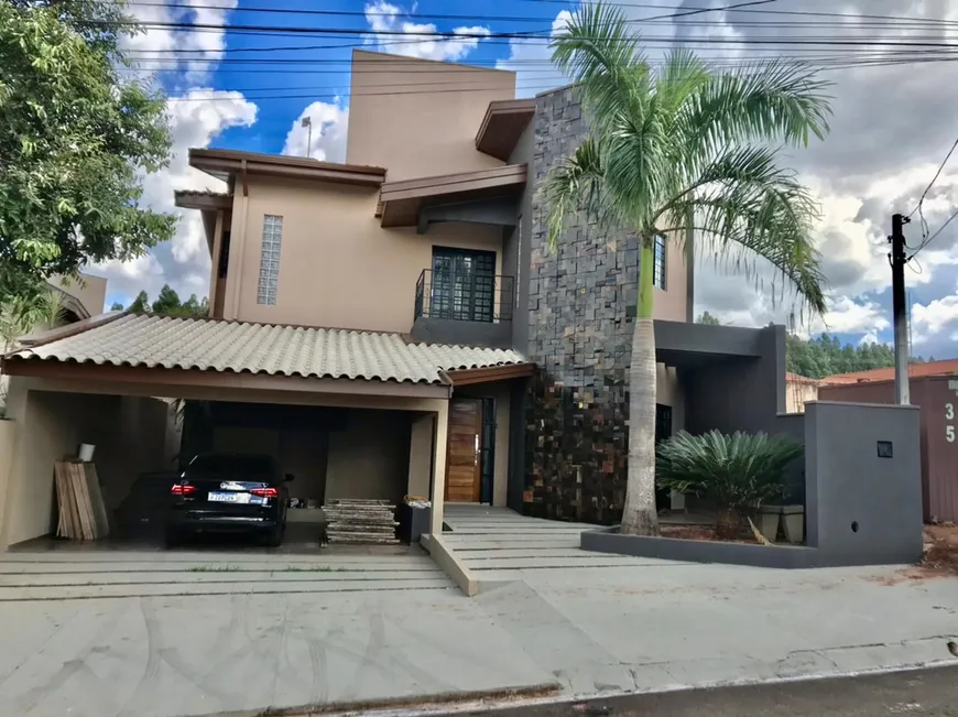 Foto 1 de Casa de Condomínio com 4 Quartos à venda, 386m² em Vila Santa Tereza, Bauru