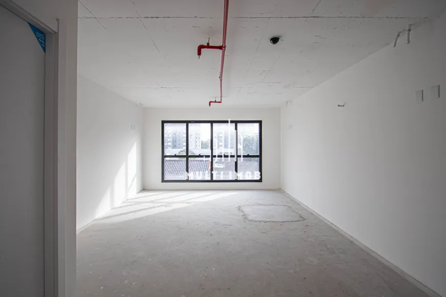 Foto 1 de Sala Comercial para alugar, 45m² em Menino Deus, Porto Alegre