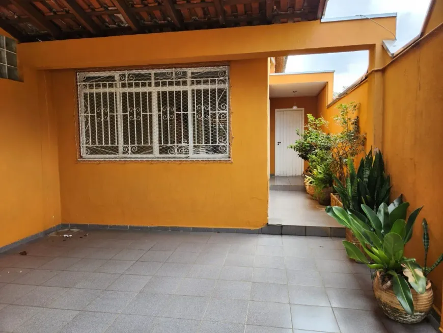 Foto 1 de Casa com 3 Quartos à venda, 164m² em Jardim Bonfiglioli, São Paulo