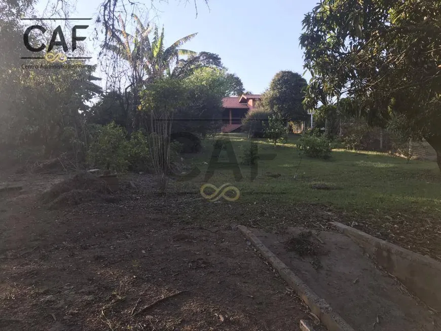 Foto 1 de Fazenda/Sítio com 2 Quartos à venda, 210m² em , Holambra