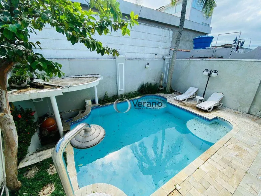 Foto 1 de Casa com 4 Quartos à venda, 250m² em Jardim Virgínia , Guarujá