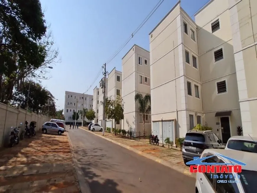 Foto 1 de Apartamento com 2 Quartos para alugar, 42m² em Residencial Parati, São Carlos