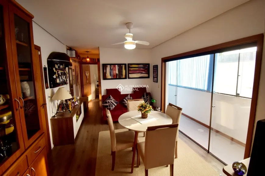 Foto 1 de Apartamento com 1 Quarto à venda, 44m² em Santana, Porto Alegre