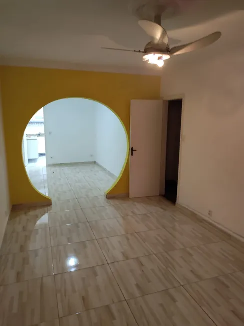 Foto 1 de Casa com 3 Quartos para alugar, 200m² em Butantã, São Paulo