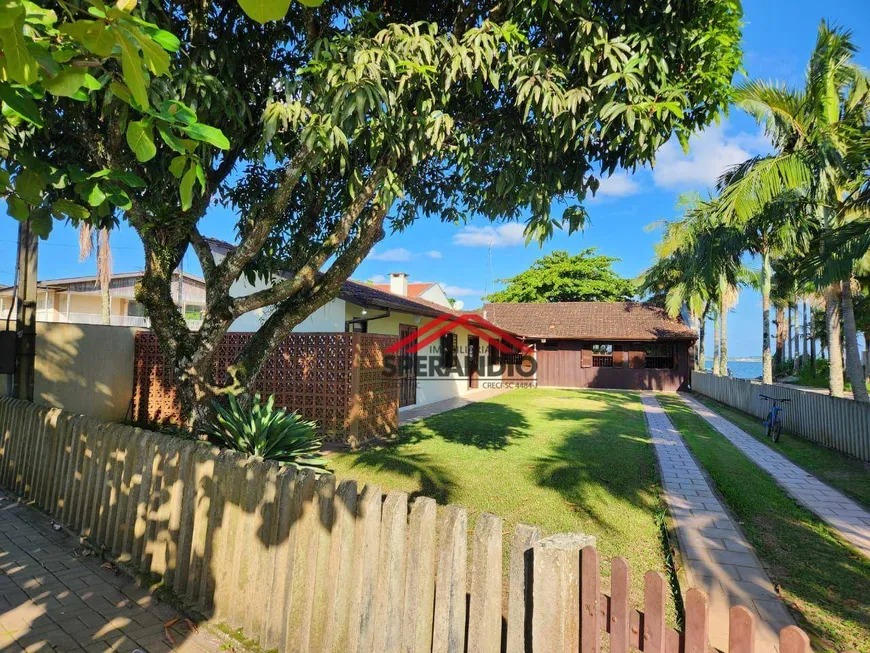 Foto 1 de Casa com 5 Quartos à venda, 133m² em Bahamas III, Itapoá