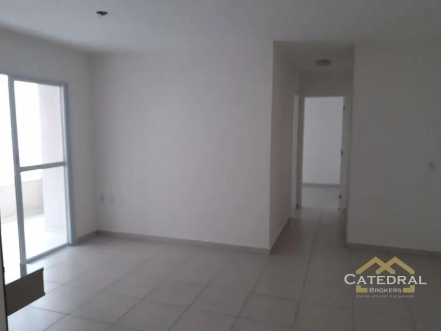 Foto 1 de Apartamento com 2 Quartos à venda, 66m² em Jardim Guanabara, Jundiaí