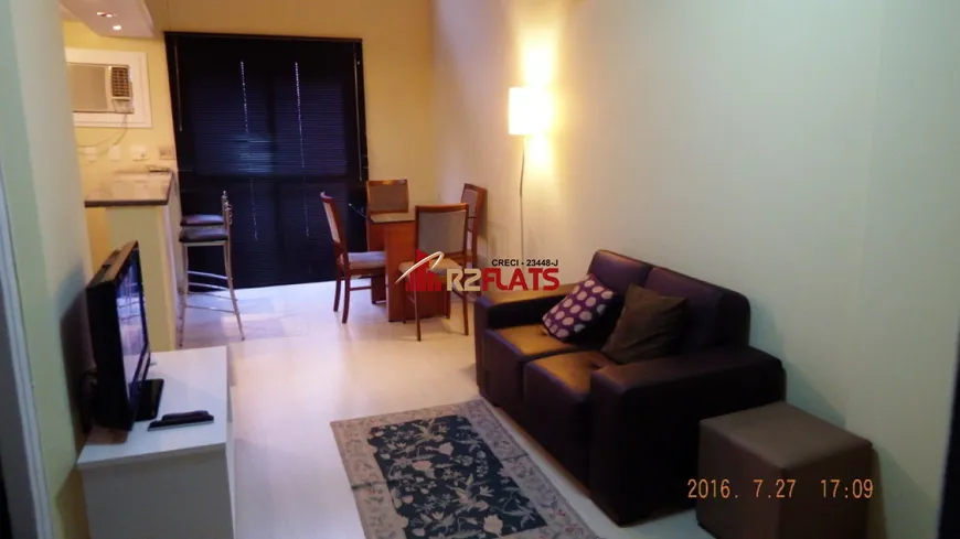 Foto 1 de Apartamento com 2 Quartos à venda, 90m² em Moema, São Paulo