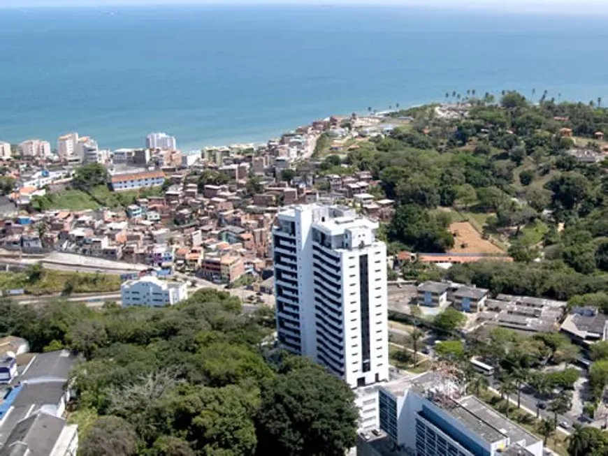 Foto 1 de Apartamento com 2 Quartos para alugar, 75m² em Garibaldi, Salvador