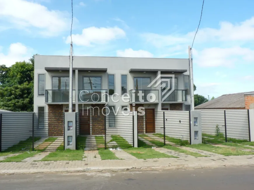 Foto 1 de Sobrado com 2 Quartos à venda, 68m² em Cara Cara, Ponta Grossa