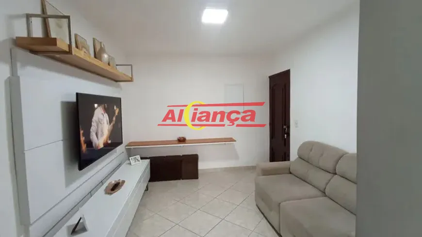 Foto 1 de Apartamento com 2 Quartos à venda, 50m² em Parque Santo Antônio, Guarulhos