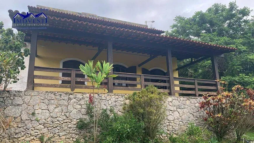 Foto 1 de Casa com 3 Quartos para alugar, 200m² em Ponta Grossa, Maricá