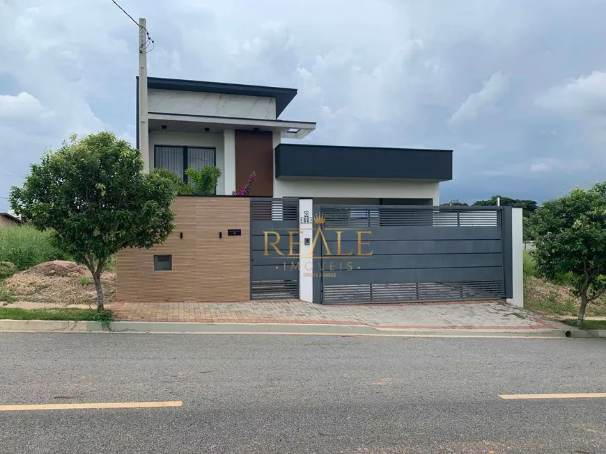 Foto 1 de Casa de Condomínio com 2 Quartos à venda, 149m² em BAIRRO PINHEIRINHO, Vinhedo