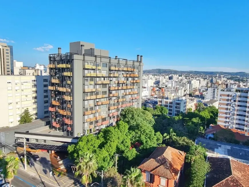 Foto 1 de Apartamento com 1 Quarto à venda, 58m² em Independência, Porto Alegre