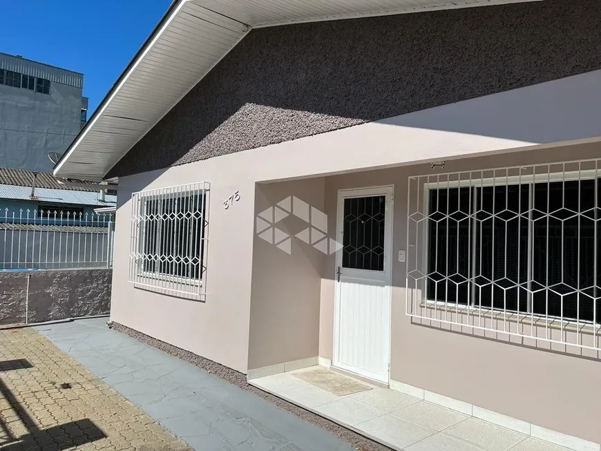 Foto 1 de Casa com 3 Quartos à venda, 241m² em São José, Caxias do Sul