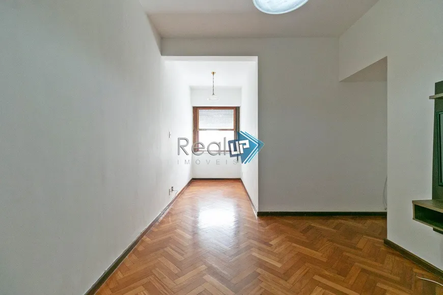 Foto 1 de Apartamento com 3 Quartos à venda, 92m² em Copacabana, Rio de Janeiro