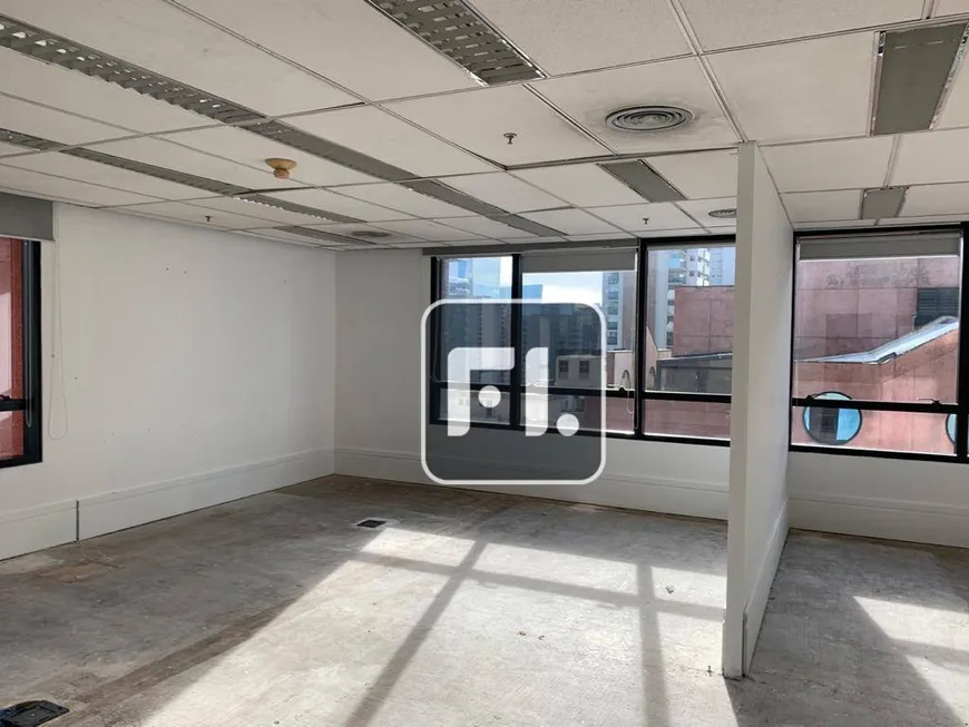 Foto 1 de Sala Comercial para alugar, 100m² em Vila Olímpia, São Paulo