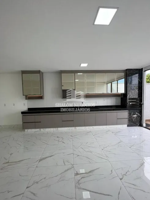 Foto 1 de Casa com 3 Quartos à venda, 170m² em Vila Rosa, Goiânia