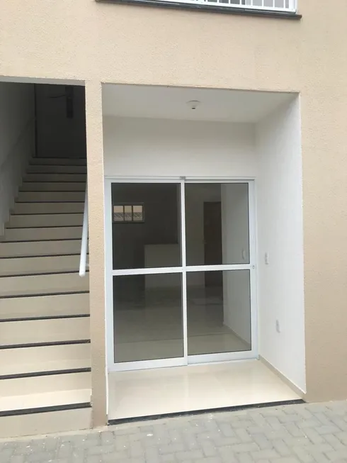 Foto 1 de Apartamento com 2 Quartos à venda, 60m² em Barrocão, Itaitinga