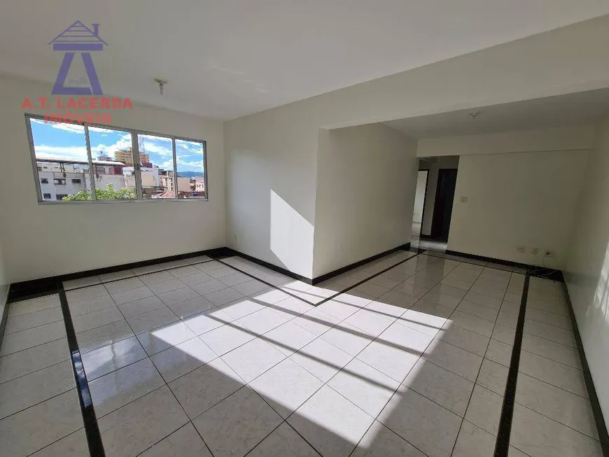 Foto 1 de Apartamento com 3 Quartos à venda, 100m² em Centro, Montes Claros