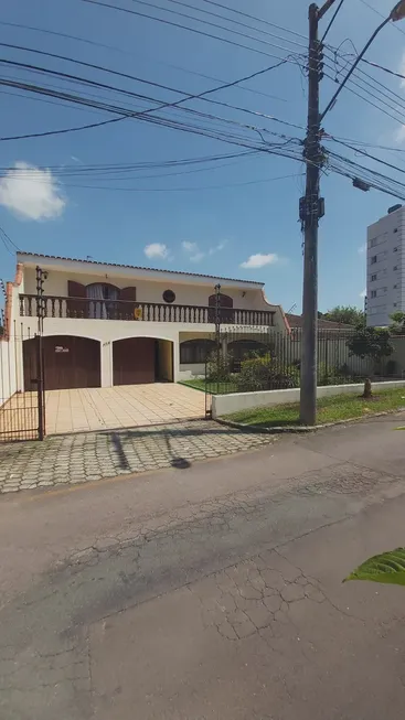 Foto 1 de Casa com 4 Quartos à venda, 170m² em Meia Praia, Itapema