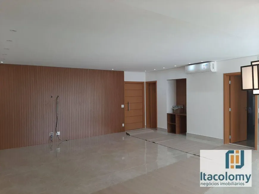 Foto 1 de Apartamento com 3 Quartos para alugar, 172m² em Tamboré, Santana de Parnaíba