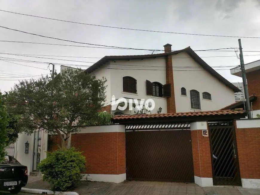 Foto 1 de Sobrado com 3 Quartos à venda, 290m² em Bosque da Saúde, São Paulo