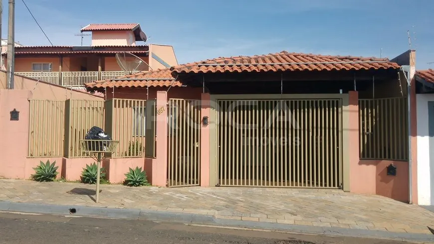 Foto 1 de Casa com 3 Quartos à venda, 170m² em Residencial Itamarati, São Carlos