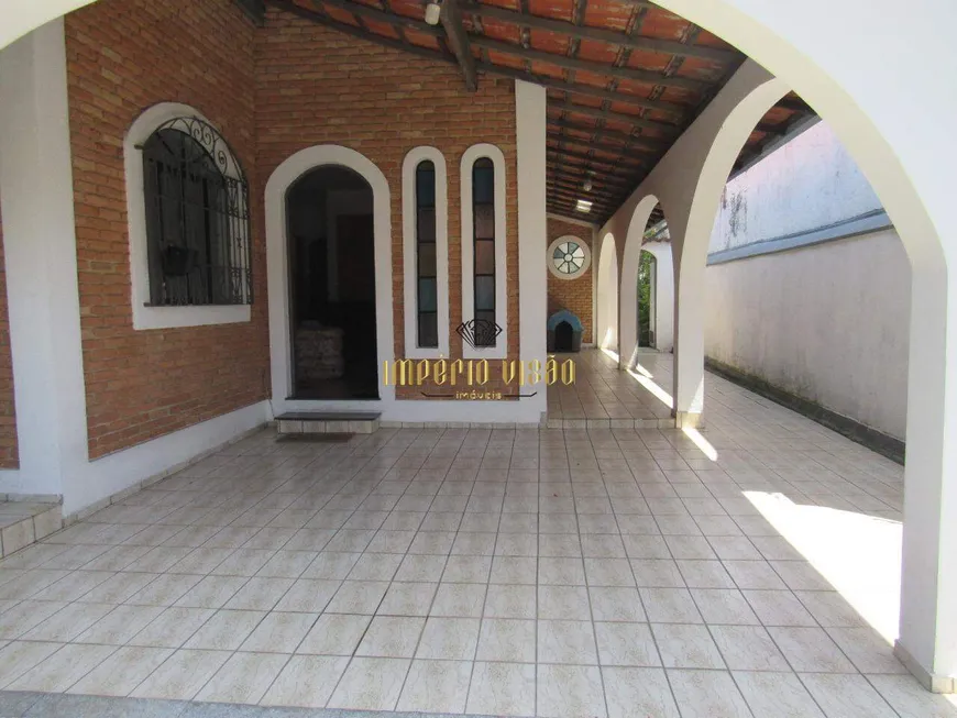 Foto 1 de Casa com 3 Quartos à venda, 160m² em Parque Santa Rosa, Suzano