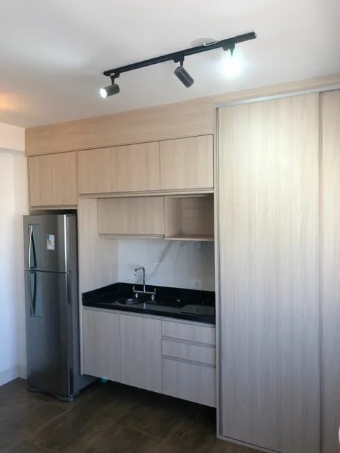 Foto 1 de Apartamento com 1 Quarto para alugar, 21m² em Belenzinho, São Paulo