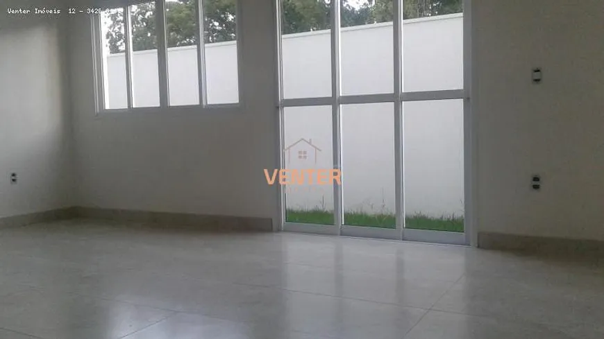 Foto 1 de Casa com 3 Quartos à venda, 220m² em Piracangagua, Taubaté