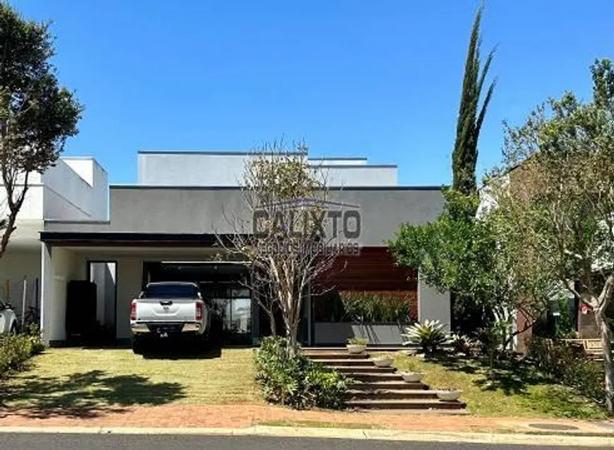 Foto 1 de Casa de Condomínio com 3 Quartos à venda, 200m² em Varanda Sul, Uberlândia