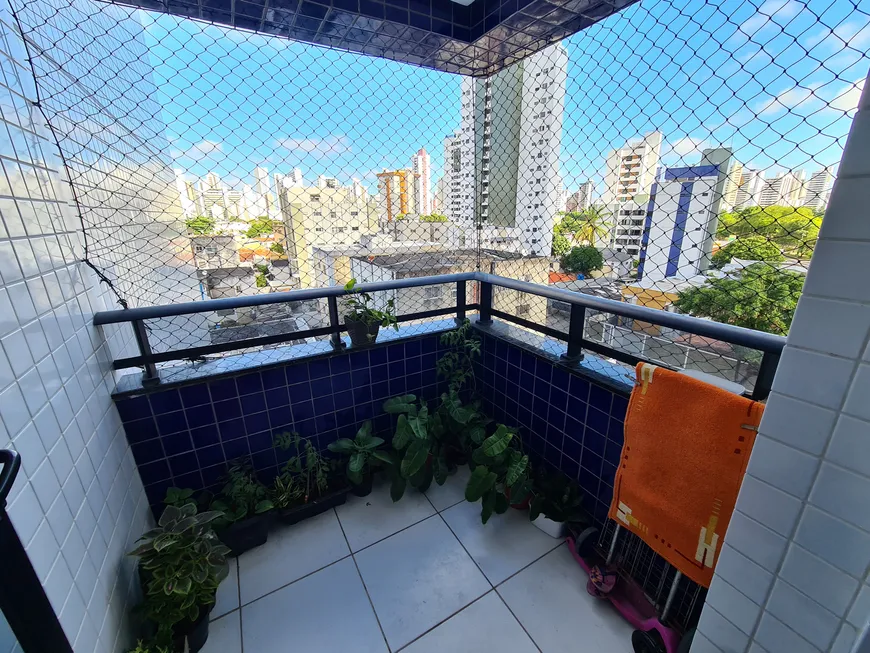 Foto 1 de Apartamento com 2 Quartos à venda, 60m² em Boa Viagem, Recife