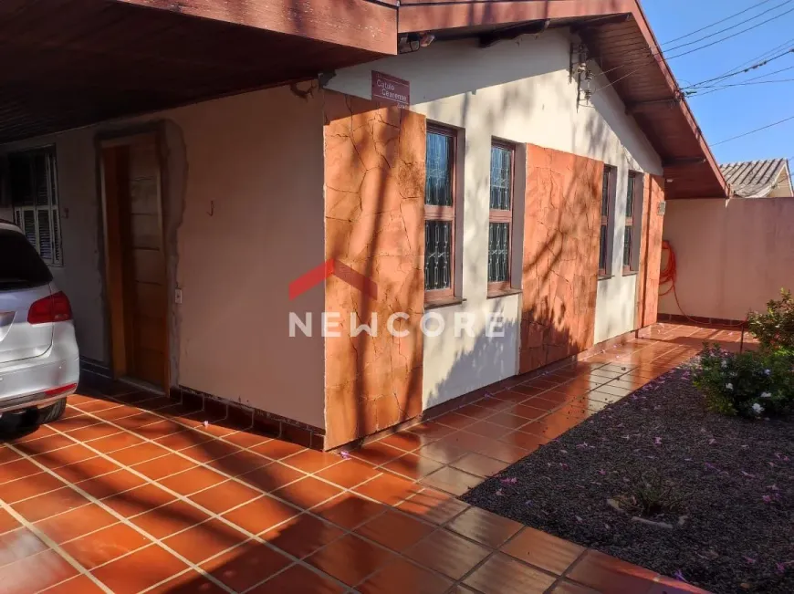 Foto 1 de Casa com 2 Quartos à venda, 128m² em Zona 05, Maringá