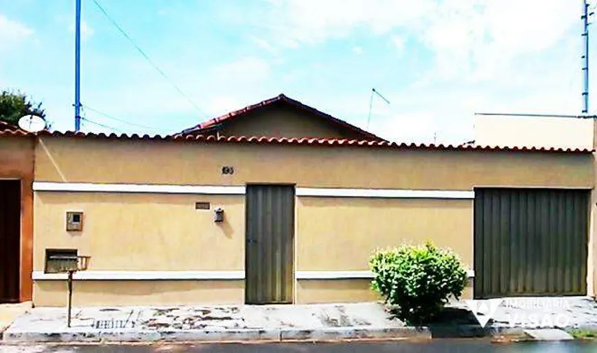 Foto 1 de Casa com 3 Quartos à venda, 300m² em Jardim Uberaba, Uberaba