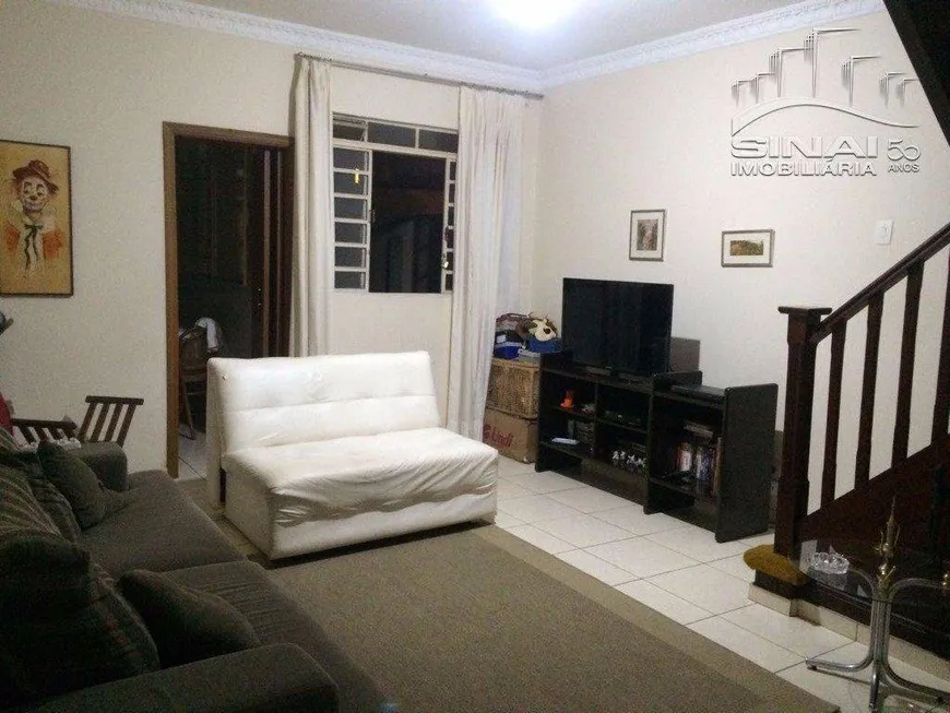 Foto 1 de Casa com 4 Quartos à venda, 130m² em Pinheiros, São Paulo