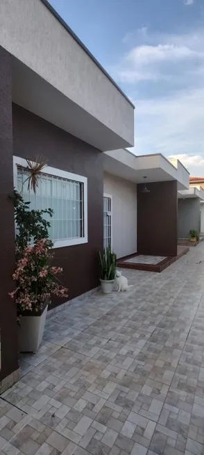Foto 1 de Casa com 2 Quartos à venda, 56m² em Cibratel II, Itanhaém