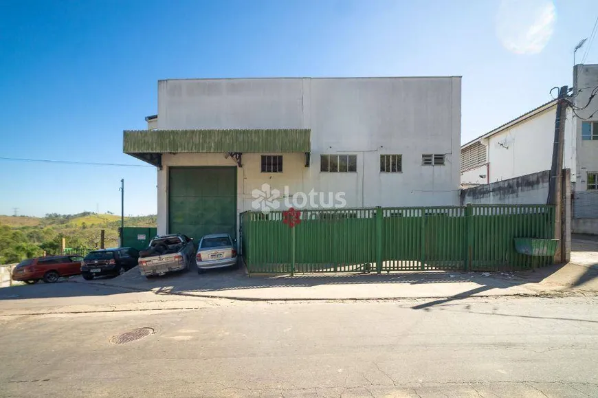 Foto 1 de Galpão/Depósito/Armazém para venda ou aluguel, 1200m² em Guaturinho, Cajamar