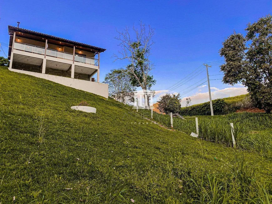 Foto 1 de Casa de Condomínio com 2 Quartos à venda, 130m² em Sebastiana, Teresópolis