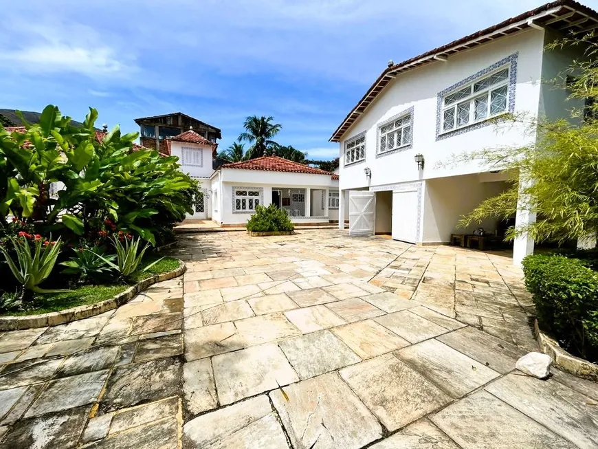 Foto 1 de Casa com 6 Quartos à venda, 600m² em Itacoatiara, Niterói