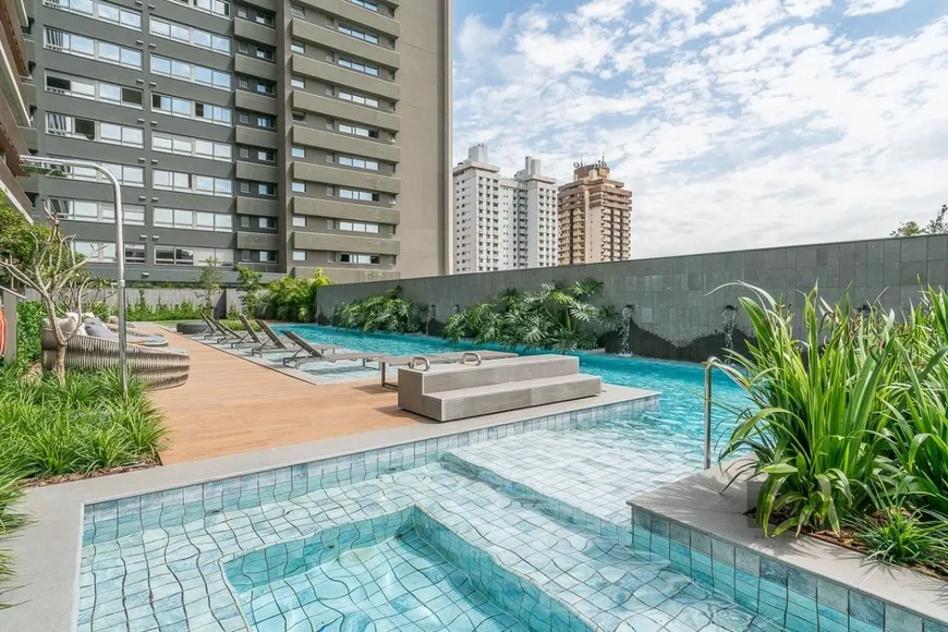 Foto 1 de Apartamento com 1 Quarto à venda, 60m² em Praia de Belas, Porto Alegre
